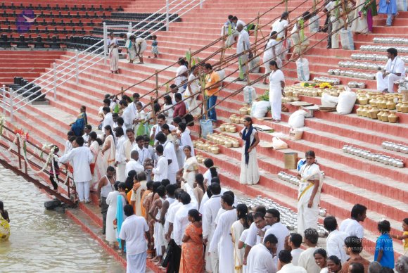 20100725_Photo_1131_DSC_1305_CMP_WM