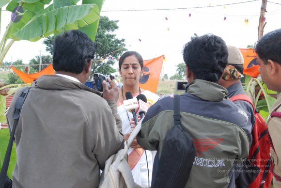 20100725_Photo_1175_DSC_1349_CMP_WM