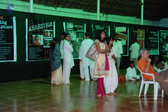 20100725_Photo_1026_DSC_3878_CMP_WM