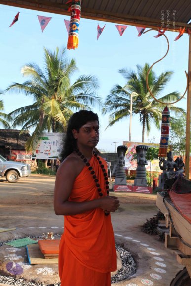 Pada-Puja_Photo_1010_IMG_7897_CMP_WM