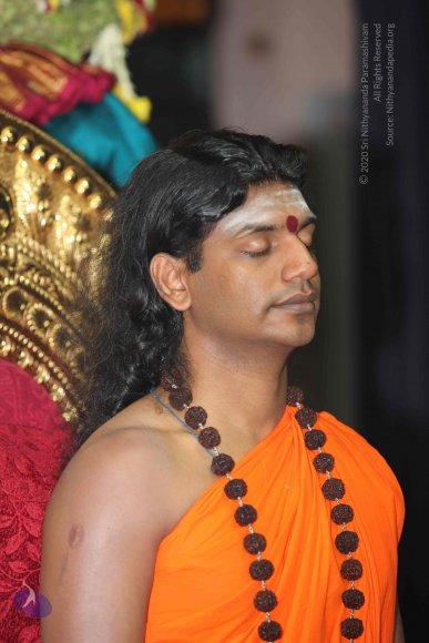 Pada-Puja_Photo_1020_IMG_7979_CMP_WM