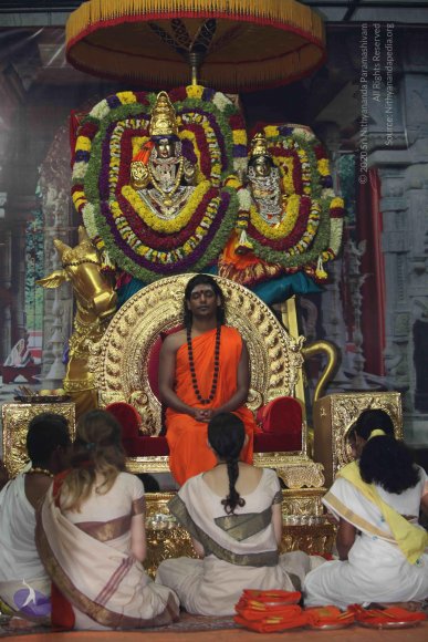 Pada-Puja_Photo_1023_IMG_7998_CMP_WM