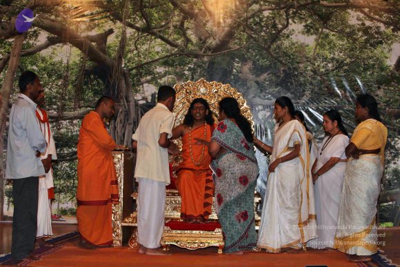 03-Darshan_Photo_1003_IMG_8372_CMP_WM