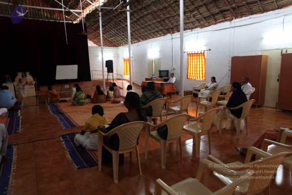 05-Acharya-Session_Photo_1002_IMG_8327_CMP_WM