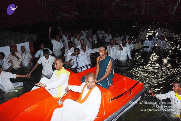 20100910_Photo_1015_DSC_1177_CMP_WM