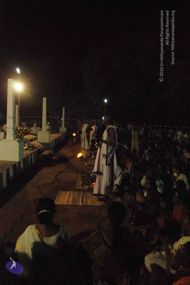 Chitra-Pournami-Celebrations-at-Tiruvannamalai_Photo_1053_DSC_8989_CMP_WM