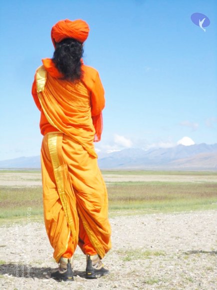 20110805_Photo_1049_Swamiji gazing at Kailash again_CMP_WM