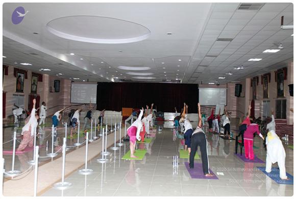 2011-08aug-28-nithyananda-photo-05_CMP_WM