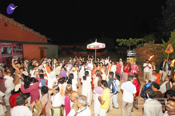 Procession_Photo_1001_IMG_7516_CMP_WM