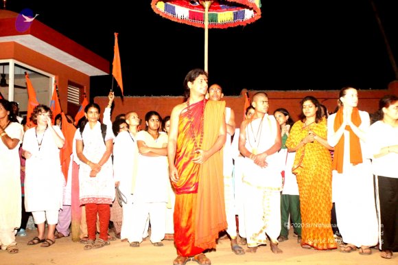 Procession_Photo_1038_IMG_7631_CMP_WM