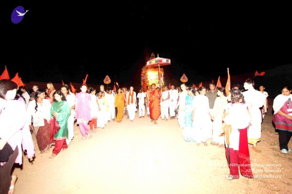 Procession_Photo_1052_IMG_7648_CMP_WM