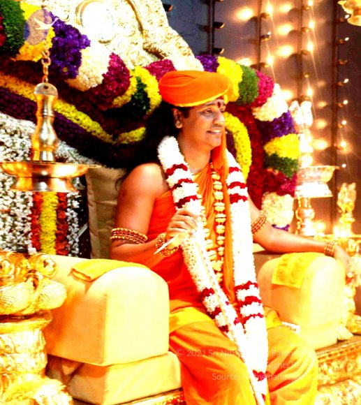 2-Pratyaksha-Pada-Puja_Photo_1022_IMG_1521_CMP_WM