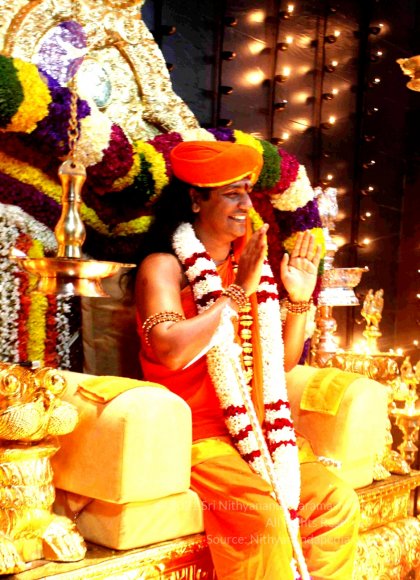 2-Pratyaksha-Pada-Puja_Photo_1030_IMG_1534_CMP_WM