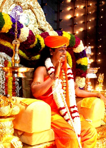 2-Pratyaksha-Pada-Puja_Photo_1033_IMG_1537_CMP_WM