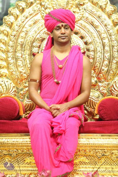 2-Pada-Puja_Photo_1000_IMG_8200_CMP_WM