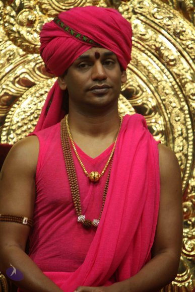 2-Pada-Puja_Photo_1005_IMG_8206_CMP_WM