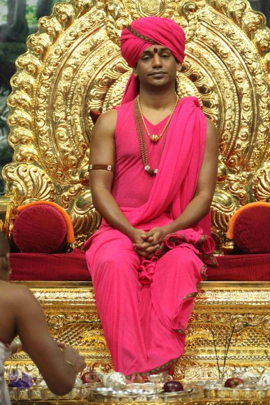 2-Pada-Puja_Photo_1017_IMG_8232_CMP_WM