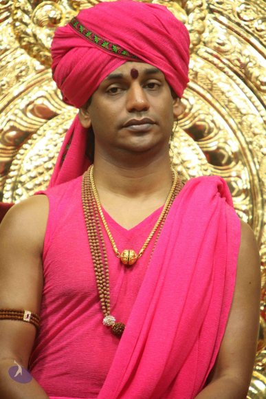 2-Pada-Puja_Photo_1063_IMG_8307_CMP_WM