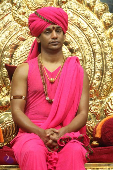 2-Pada-Puja_Photo_1068_IMG_8312_CMP_WM