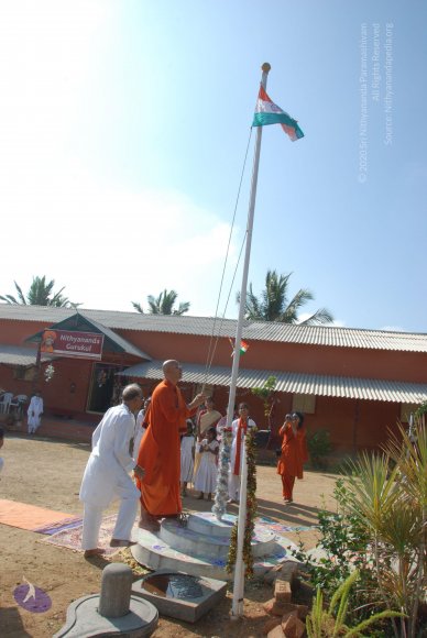 20110126_Photo_1048_DSC_5651_CMP_WM