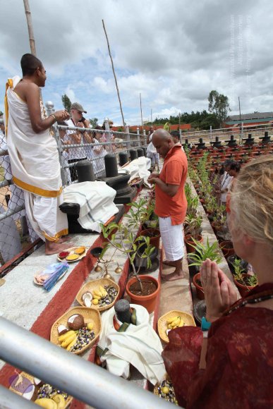 20110717_Photo_1034_IMG_4820_CMP_WM