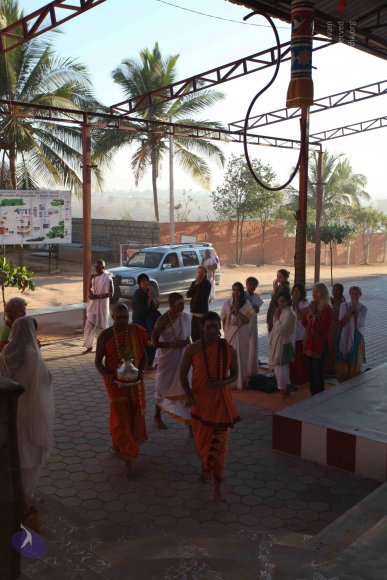 20110305_Photo_1049_IMG_7160_CMP_WM