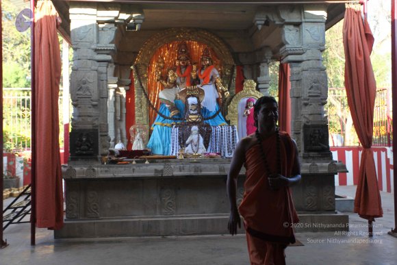 20110305_Photo_1057_IMG_7197_CMP_WM