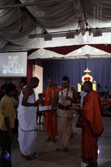 20110305_Photo_1021_IMG_7594_CMP_WM