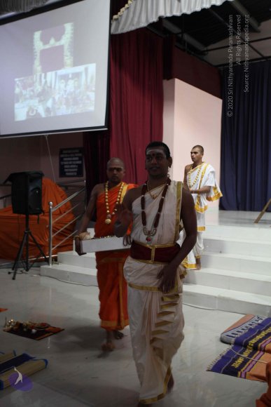 20110305_Photo_1022_IMG_7591_CMP_WM