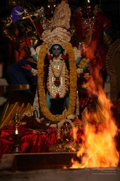 6-Chandi-Homa_Photo_1026_IMG_6011_CMP_WM