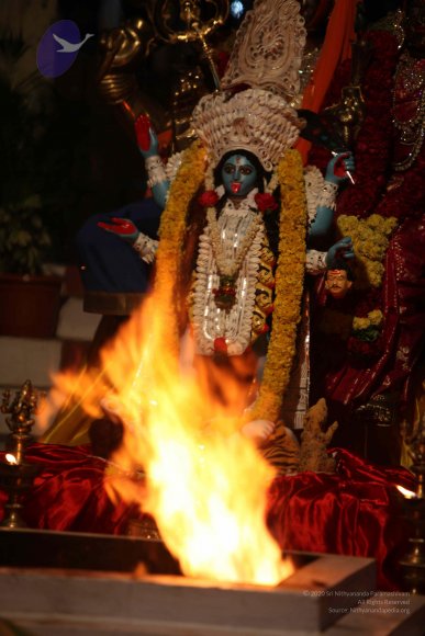 6-Chandi-Homa_Photo_1035_IMG_6021_CMP_WM