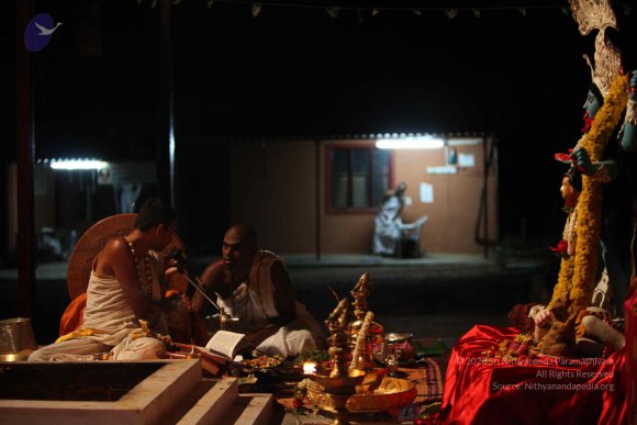 6-Chandi-Homa_Photo_1045_IMG_6038_CMP_WM