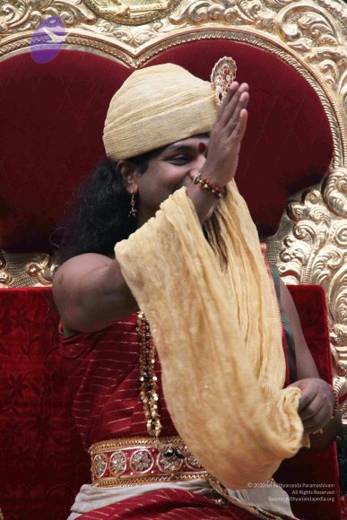 2-Pada-Puja_Photo_1000_IMG_2394_CMP_WM