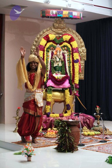 4-Final-Blessing_Photo_1001_IMG_2531_CMP_WM