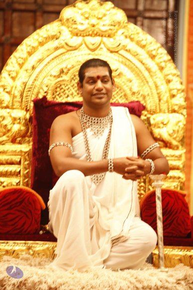 4-IA Evening Darshan_Photo_1015__MG_4029_CMP_WM