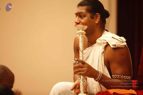 4-IA Evening Darshan_Photo_1084__MG_4241_CMP_WM