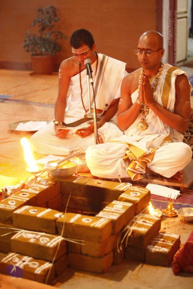 20120209_Photo_1024__MG_5464_CMP_WM