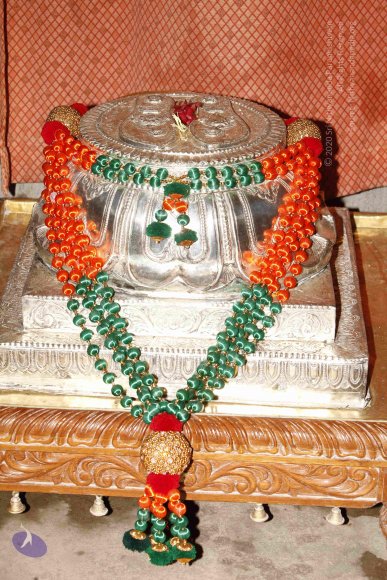 NITHYA-SATSANG_Photo_1020__MG_0712_CMP_WM