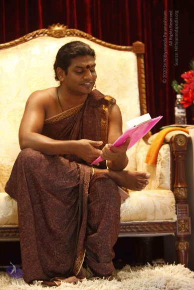 NITHYA-SATSANG_Photo_1072__MG_1193_CMP_WM