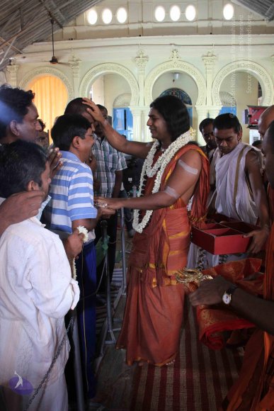 3-SarvaDarshan_Photo_1001_IMG_0425_CMP_WM