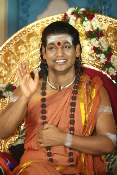 02-Pada-Puja_Photo_1005_IMG_0932_CMP_WM