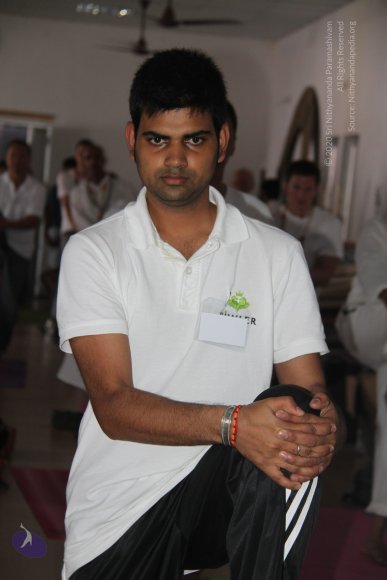 6-Yoga_Photo_1000_IMG_0085_CMP_WM