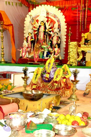 06-Navaratri_Photo_1001_IMG_4951_CMP_WM