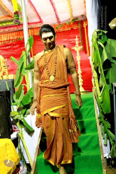 06-Navaratri_Photo_1044_IMG_5233_CMP_WM