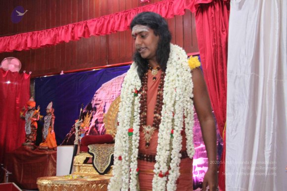 02-Darshan_Photo_1005_IMG_5829_CMP_WM