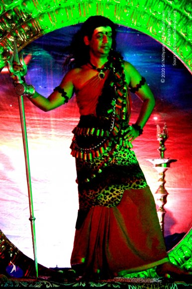 6-Akashic-Reading_Photo_1026_IMG_4328_CMP_WM