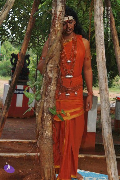 1-Nithya-Satsang_Photo_1001_IMG_5234_CMP_WM