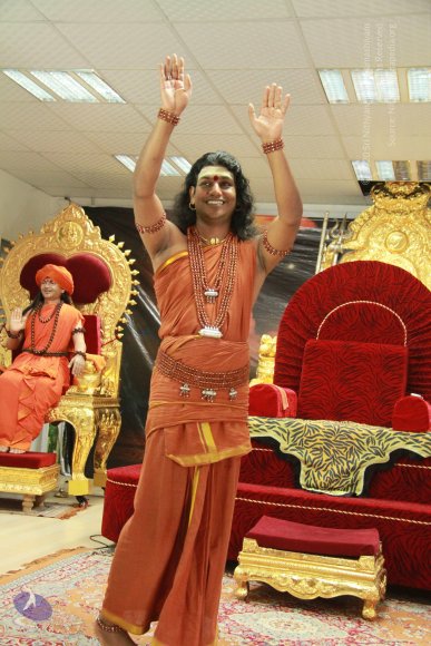 1-Nithya-Satsang_Photo_1006_IMG_5347_CMP_WM