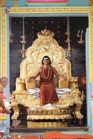 1-Temple-Visit-PadaPuja_Photo_1010_IMG_0694_CMP_WM