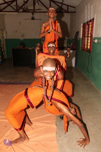 3-Gurukul_Photo_1009_IMG_0885_CMP_WM